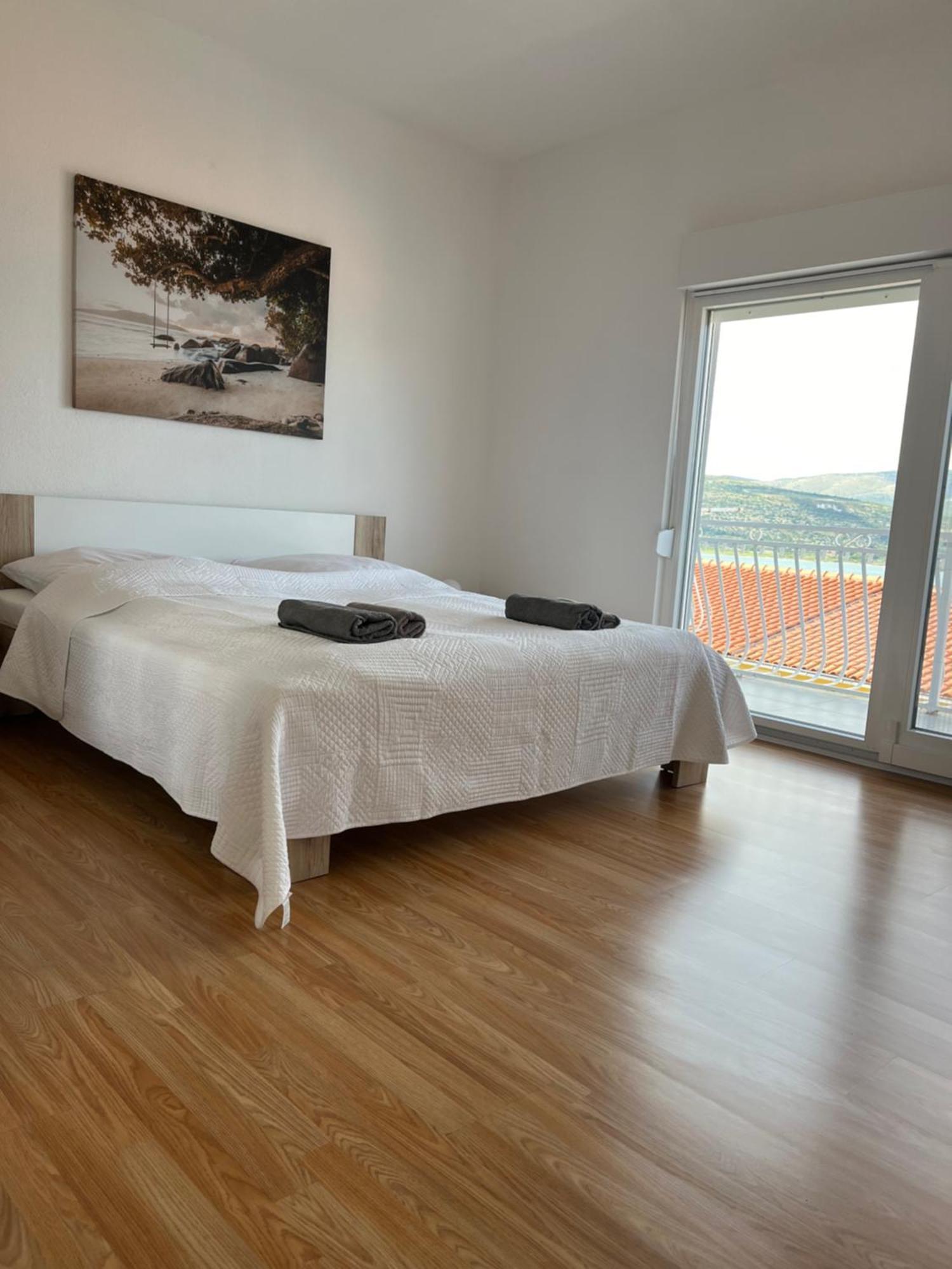 Apartment Roko Trogir Exterior foto